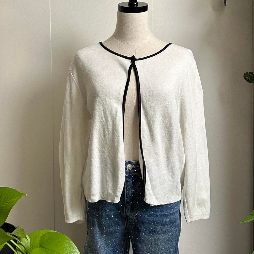 Vintage 90s No Boundaries White Cardigan Black Trim Single Button Grunge Medium